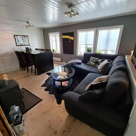 Stunning 3-Bedroom House In Stavanger City Centre